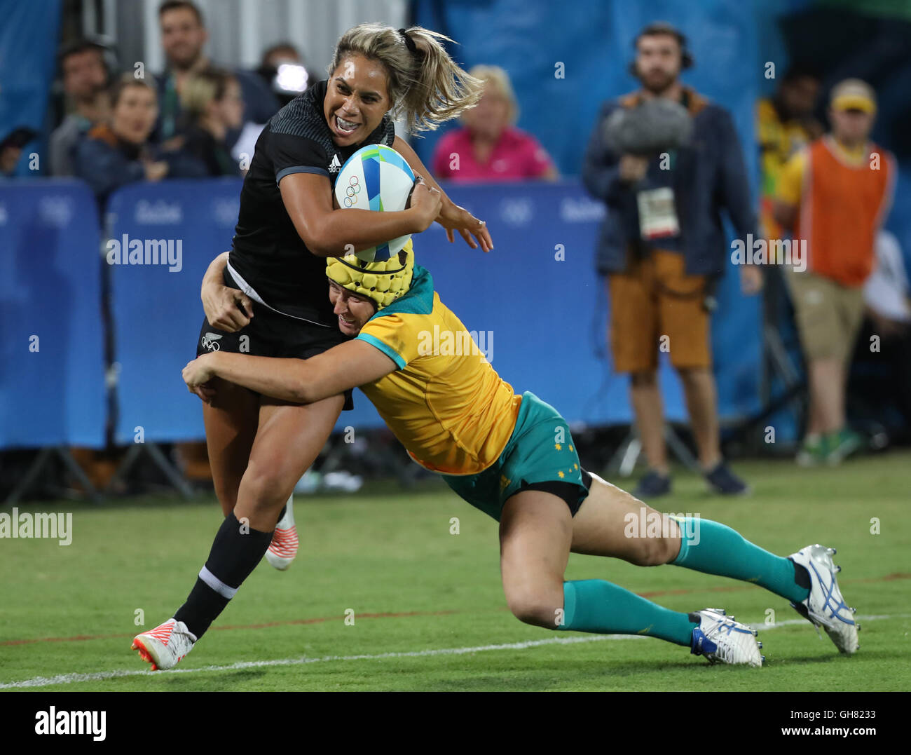 Rio de Janeiro, Brazil. 8th Aug, 2016. Kayla Mcalister (L) of New