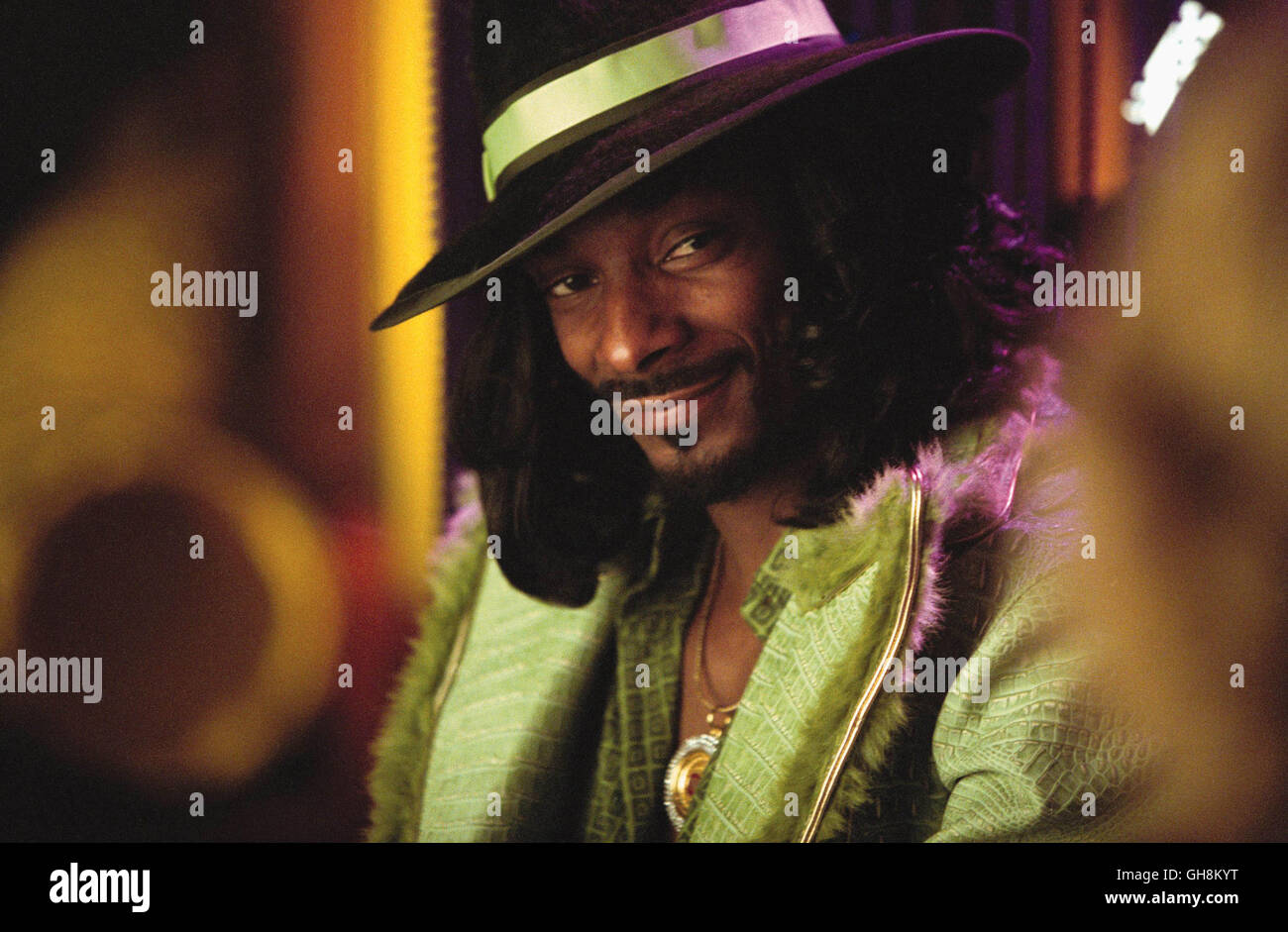 Nat sted færdig dansk STARSKY & HUTCH / Starsky & Hutch USA 2004 / Todd Phillips Huggy Bear  (Platinum-Rapper SNOOP DOGG) Regie: Todd Phillips aka. Starsky & Hutch  Stock Photo - Alamy