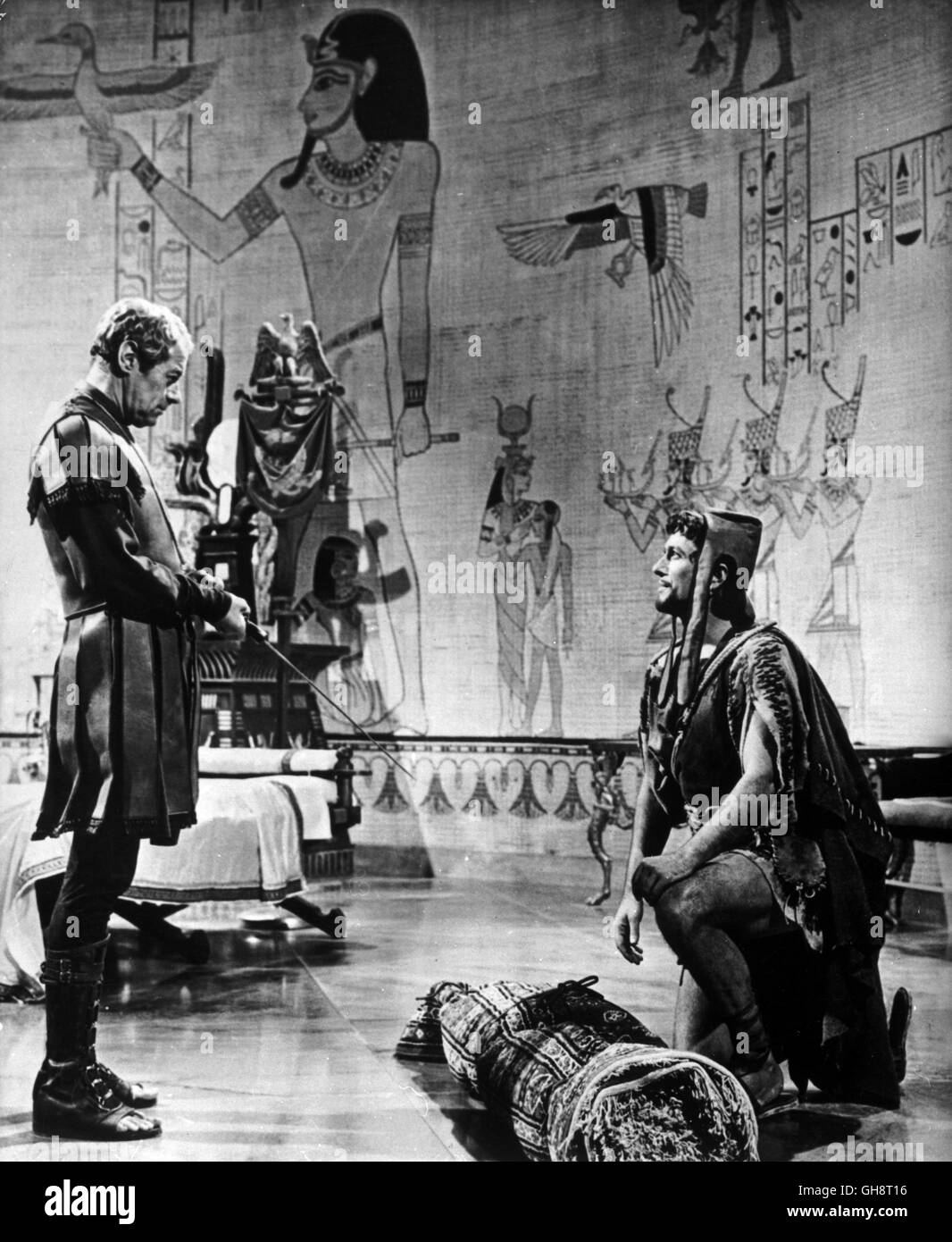 Cleopatra 1963 Caesar Hi-res Stock Photography And Images - Alamy