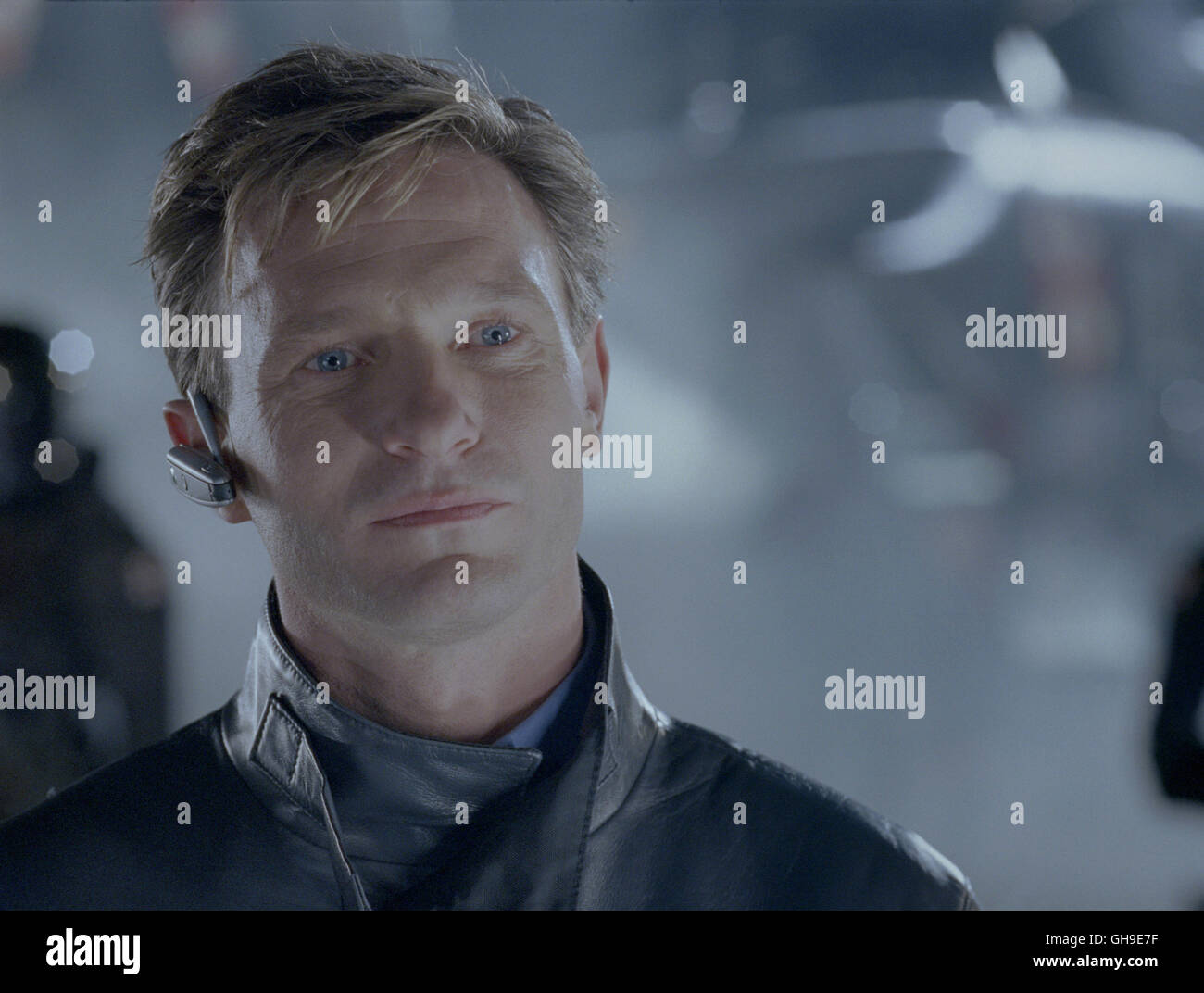 Jared Harris Dr Ashford Regie Alexander Witt Aka Resident Evil Apocalypse Stock Photo Alamy
