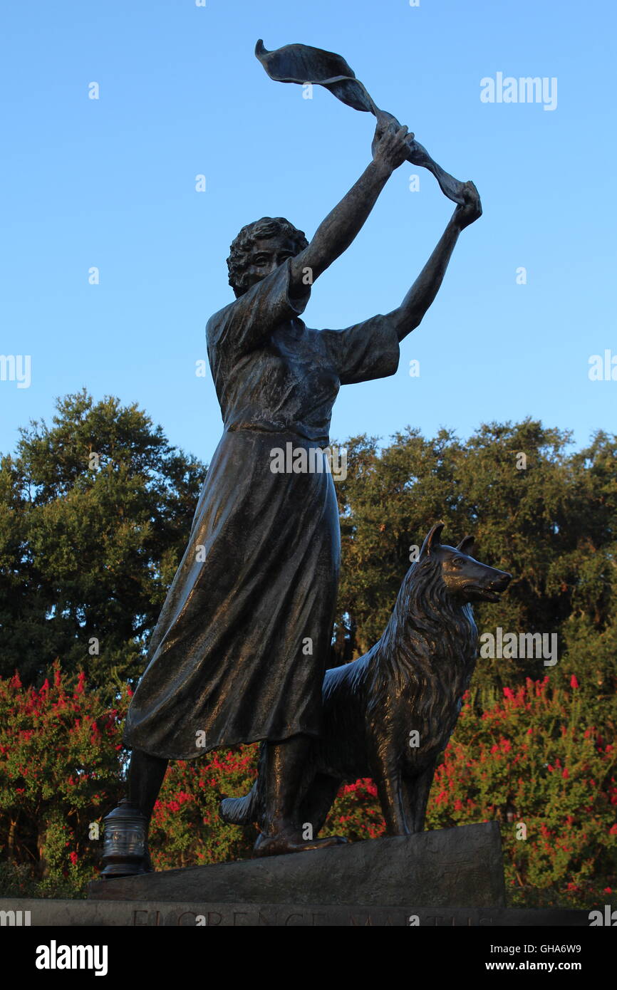 Savannah's Waving Girl, historic Savannah Riverfront Stock Photo