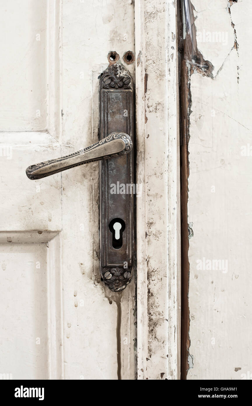 Old Door Handle On Wooden Door Bigz Squat Building