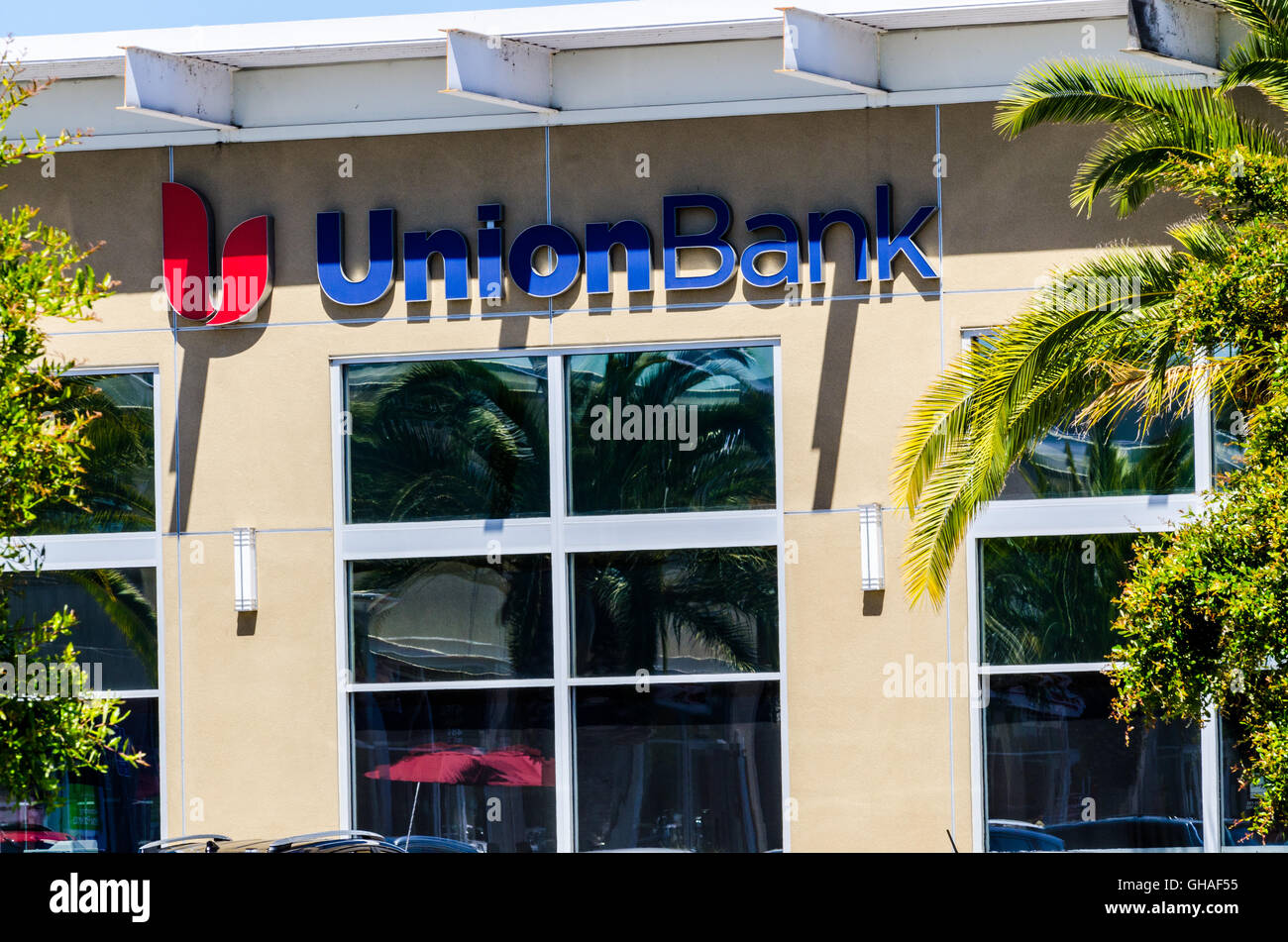 Union Bank Of California High Resolution Stock Photography And Images Alamy