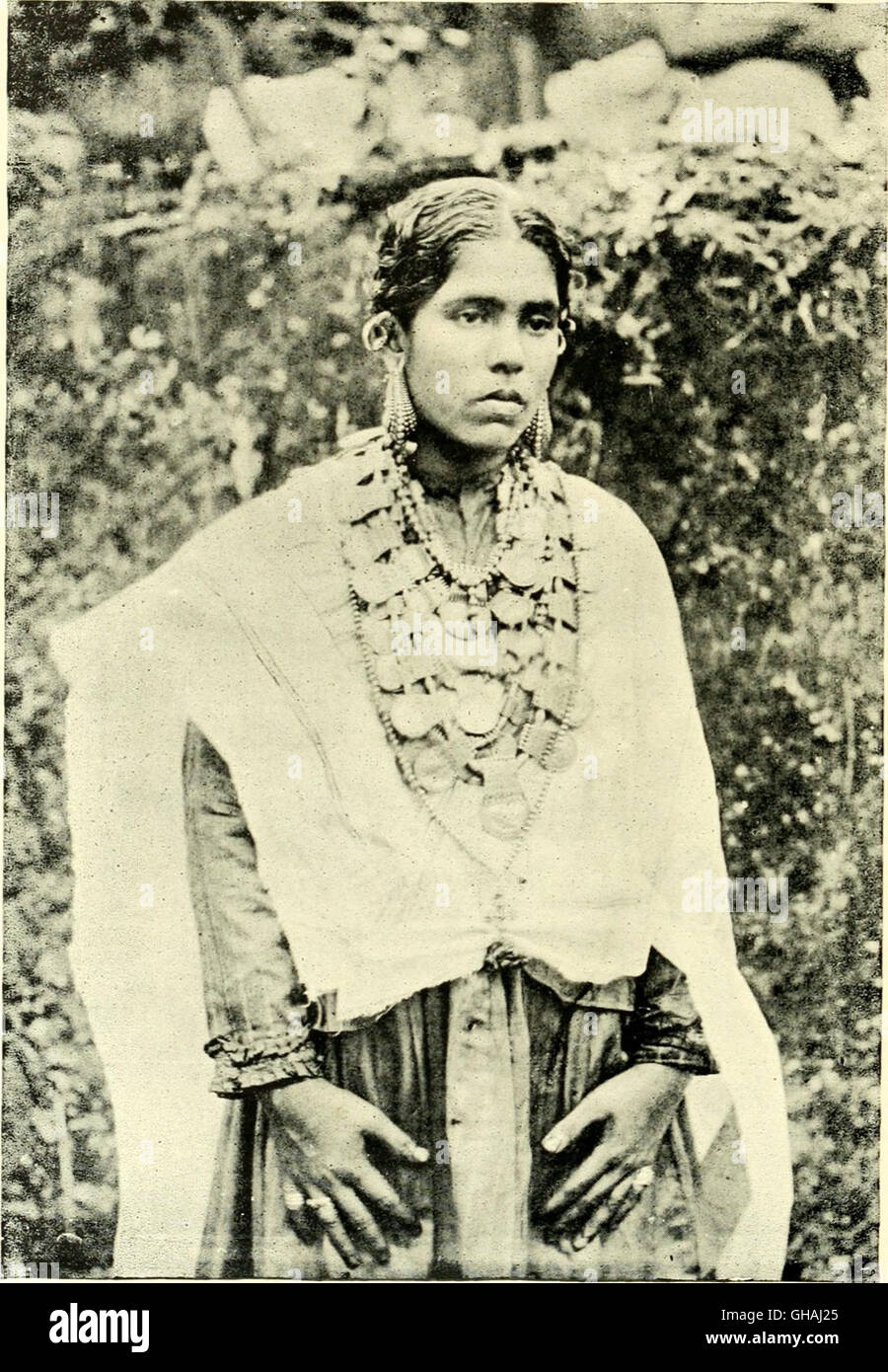 Castes and tribes of southern India. Assisted by K. Rangachari (1909 ...