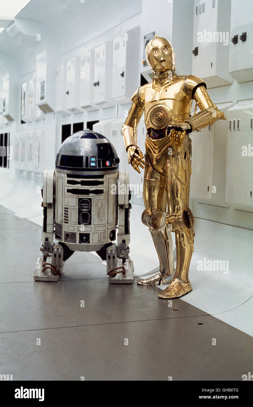 STAR WARS: EPISODE IV - A NEW HOPE USA 1977 George Lucas Bild: R2-D2 und C-3PO Regie: George Lucas Stock Photo