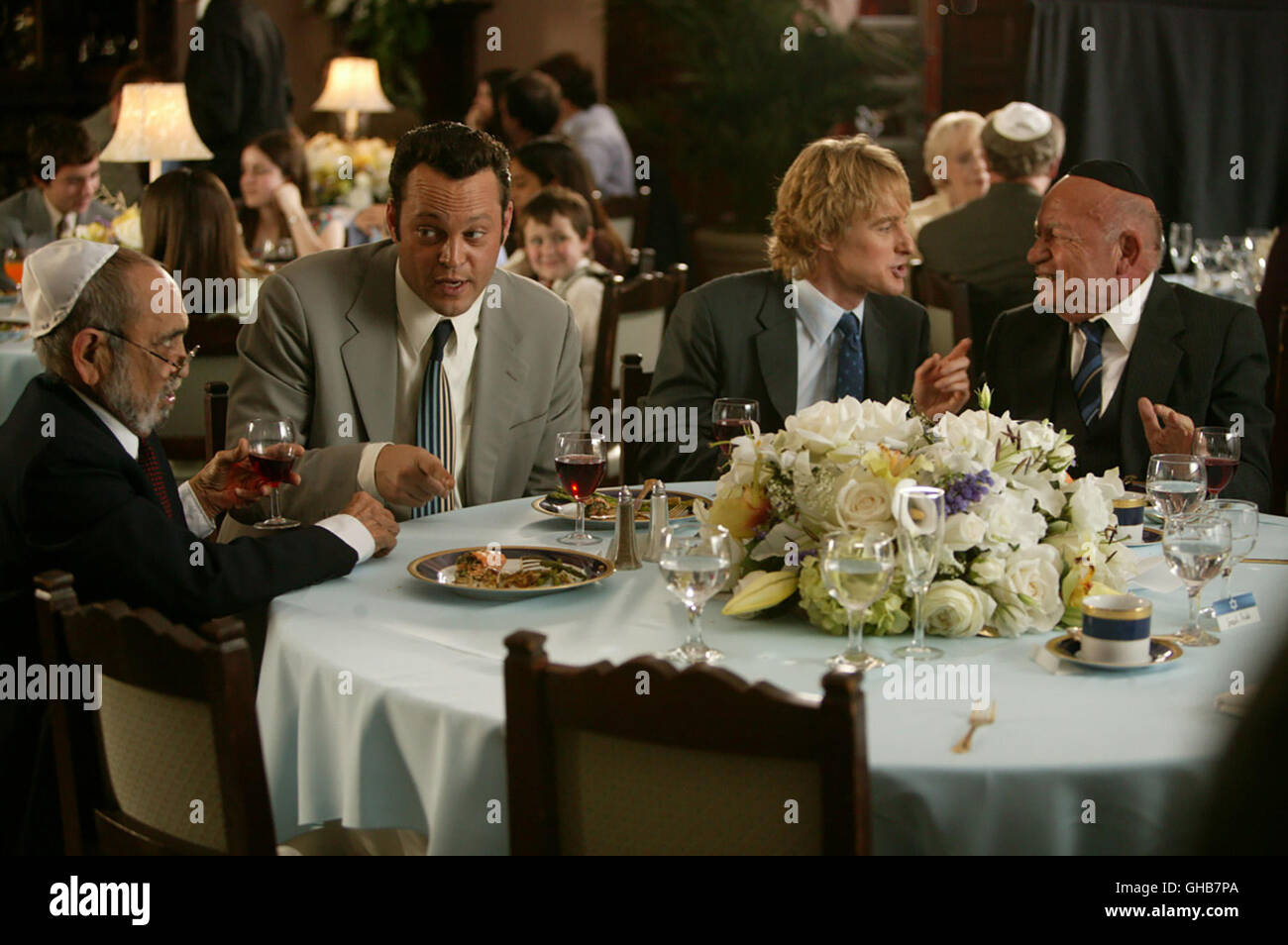 DIE HOCHZEITS-CRASHER Wedding Crashers USA 2005 David Dobkin John (OWEN WILSON) und Jeremy (VINCE VAUGHN) bei einer Hochzeitsfeier. Komödie Regie: David Dobkin aka. Wedding Crashers Stock Photo