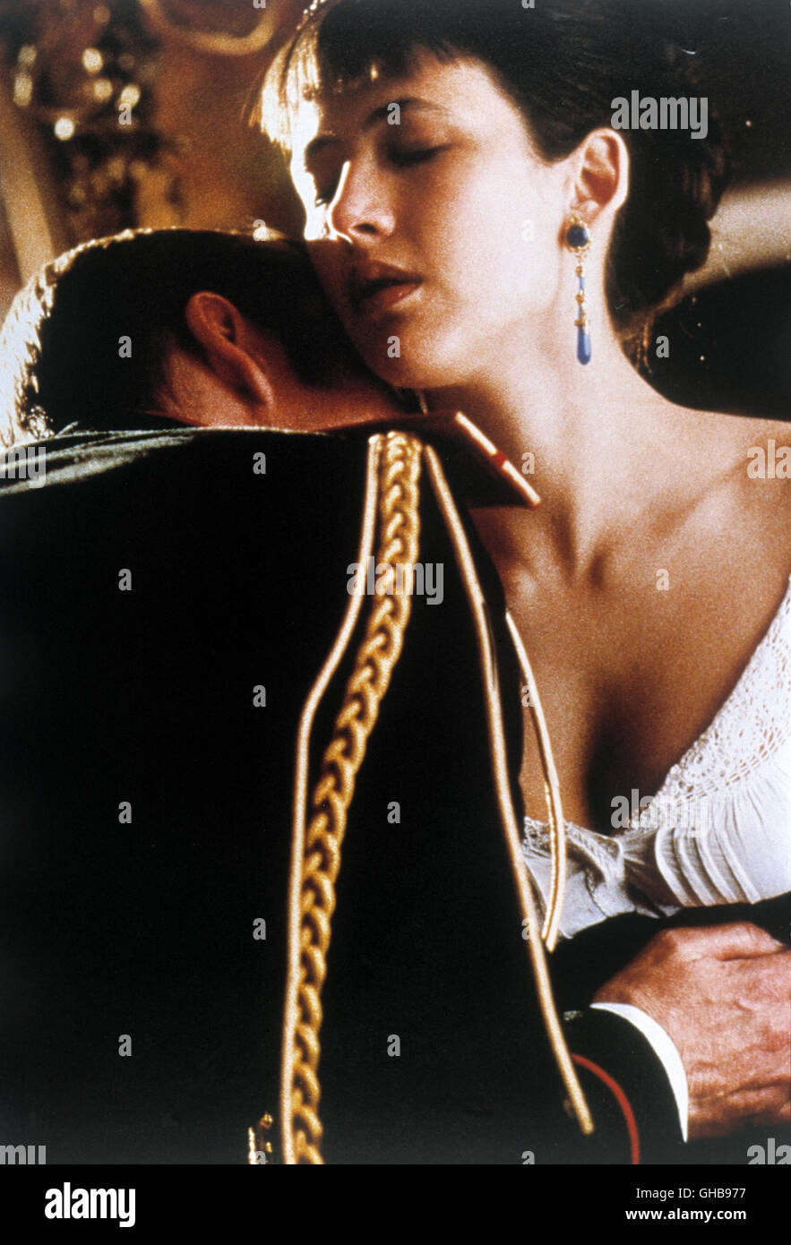 ANNA KARENINA GB 1996 Bernard Rose SEAN BEAN, SOPHIE MARCEAU Regie Bernard Rose Stock Photo Alamy