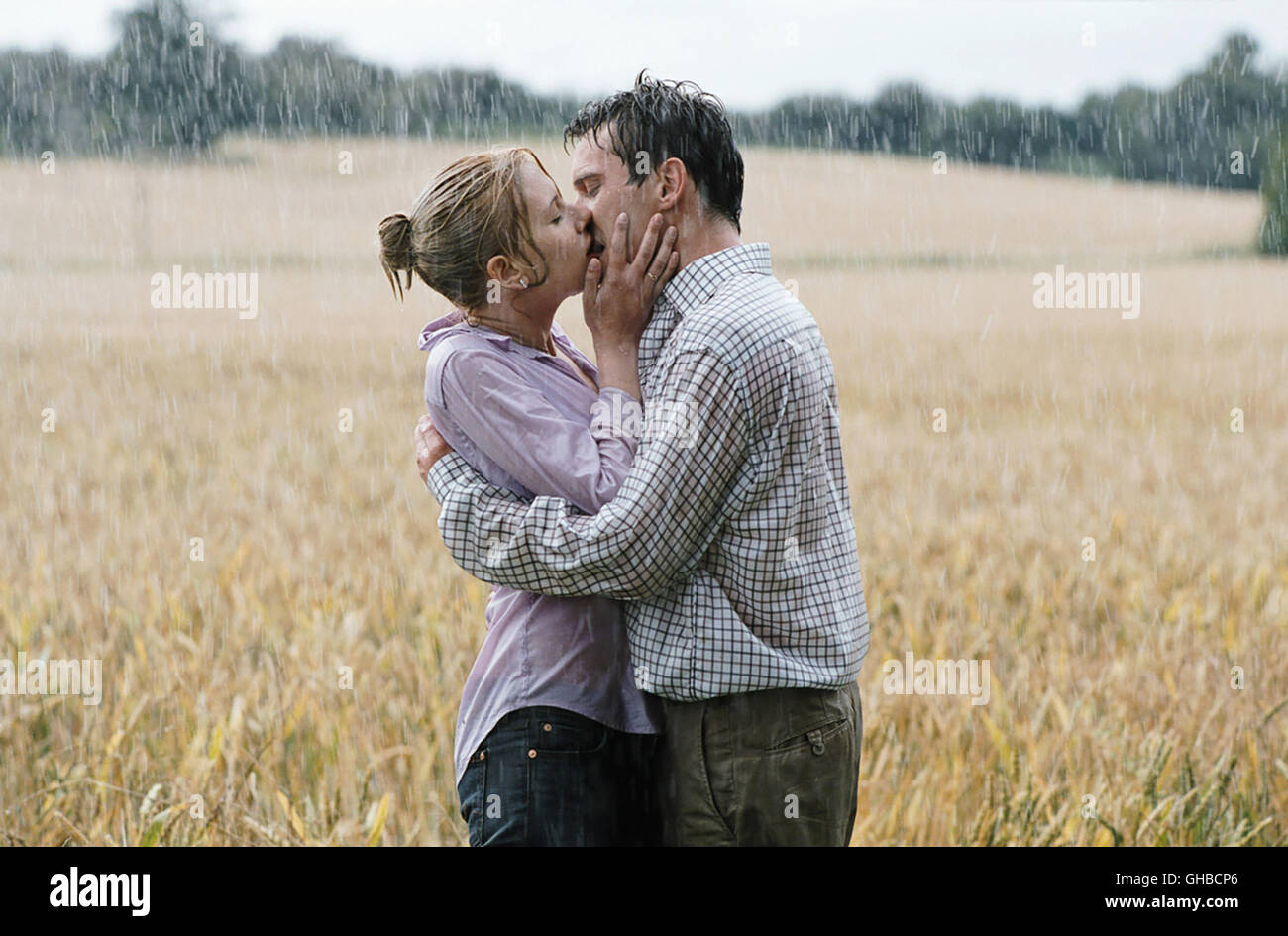 MATCH POINT USA/UK 2005 Woody Allen A Kiss in the corn field Chris