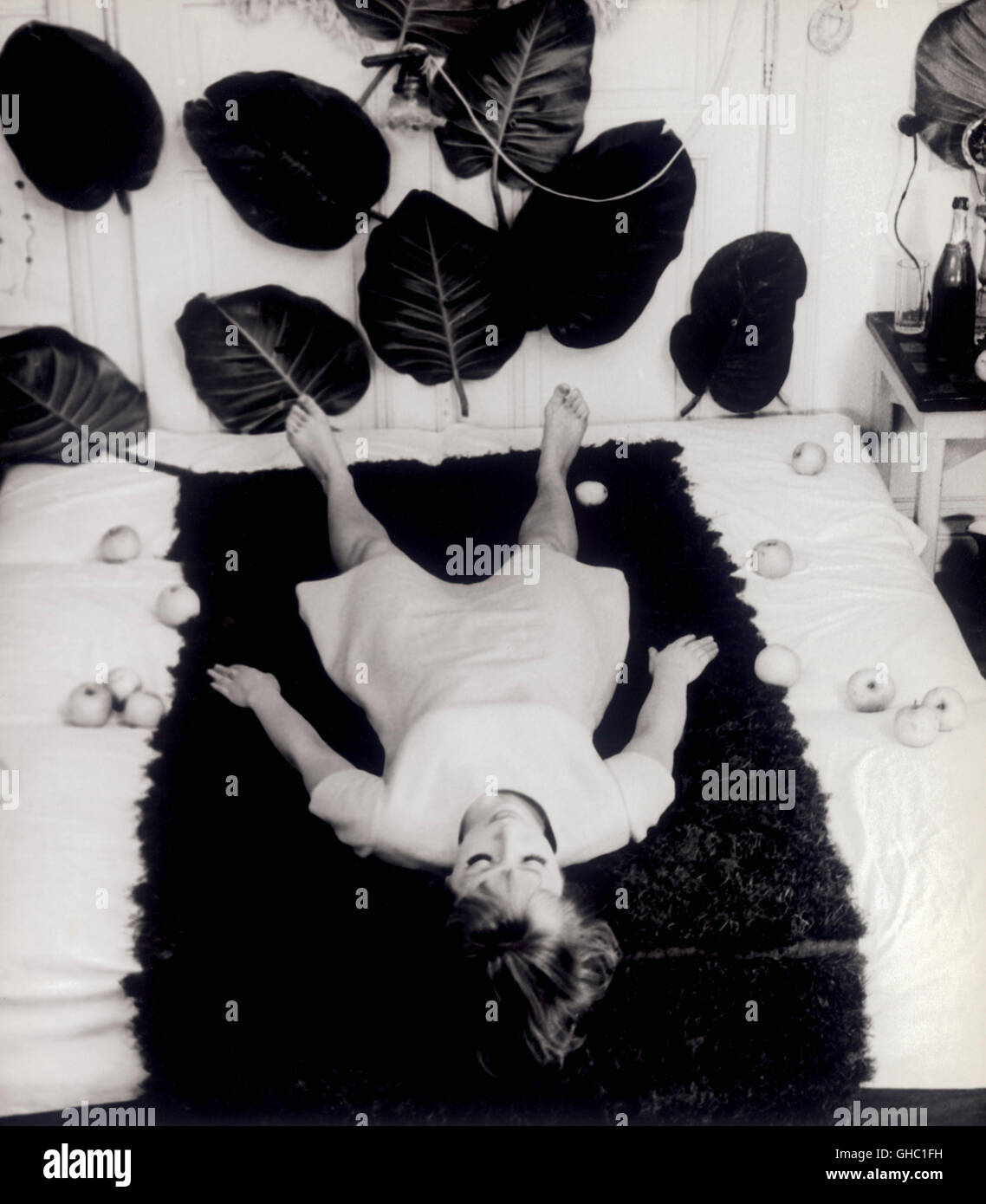 SEDMIKRASKY Sedmikrasky / Daisies Czechoslovakia 1966 Vera Chytilova