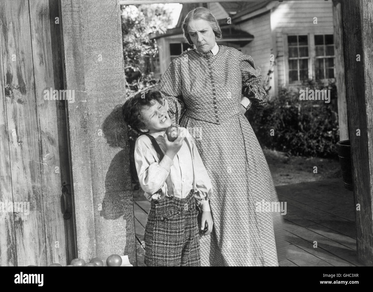 Aunt polly hi-res stock photography and images - Alamy