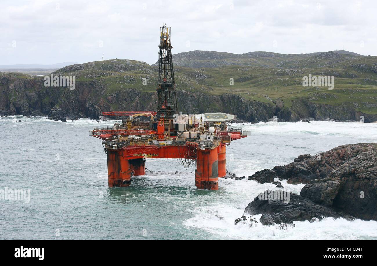 The transocean winner drilling rig hi-res stock photography and images ...