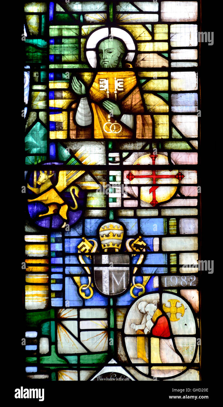 Canterbury, Kent, UK. Church of St Dunstan with Holy Cross. Stained glass window (1982): St Peter Stock Photo