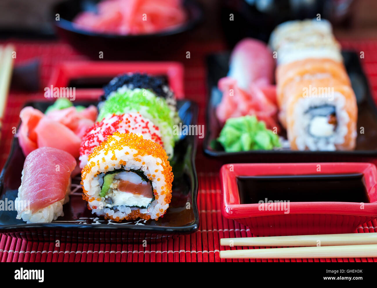 Spicy tuna avocado rolls hires stock photography and images Alamy
