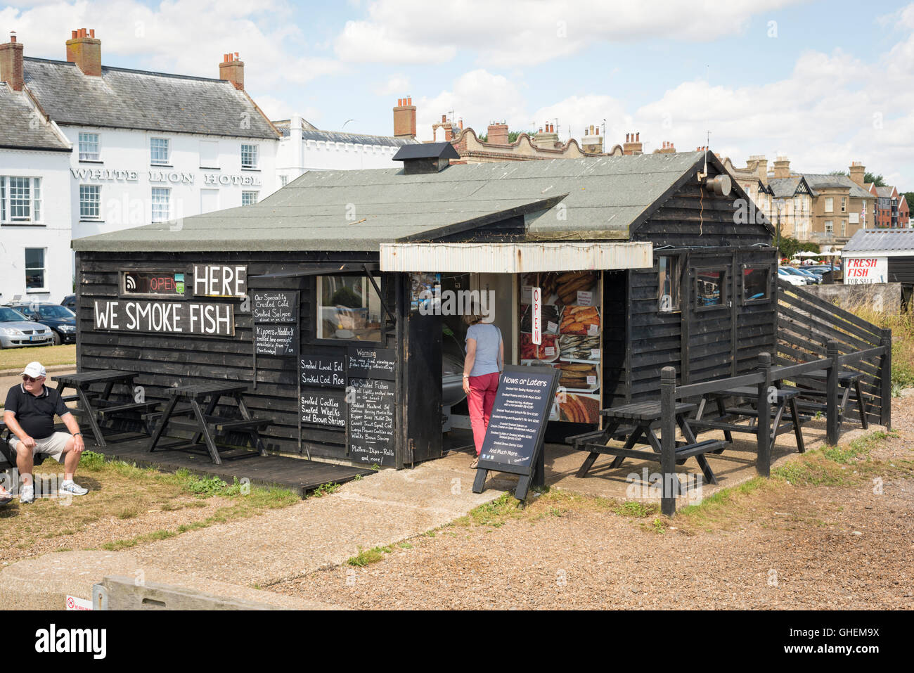 A fishermen's shed at Aldeburgh Suffolk UK selling fresh and smoked fish from the beach Stock Photo