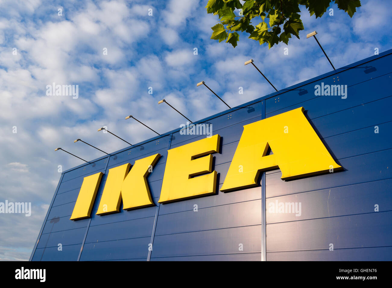 Yellow letters hi-res stock photography and images - Alamy