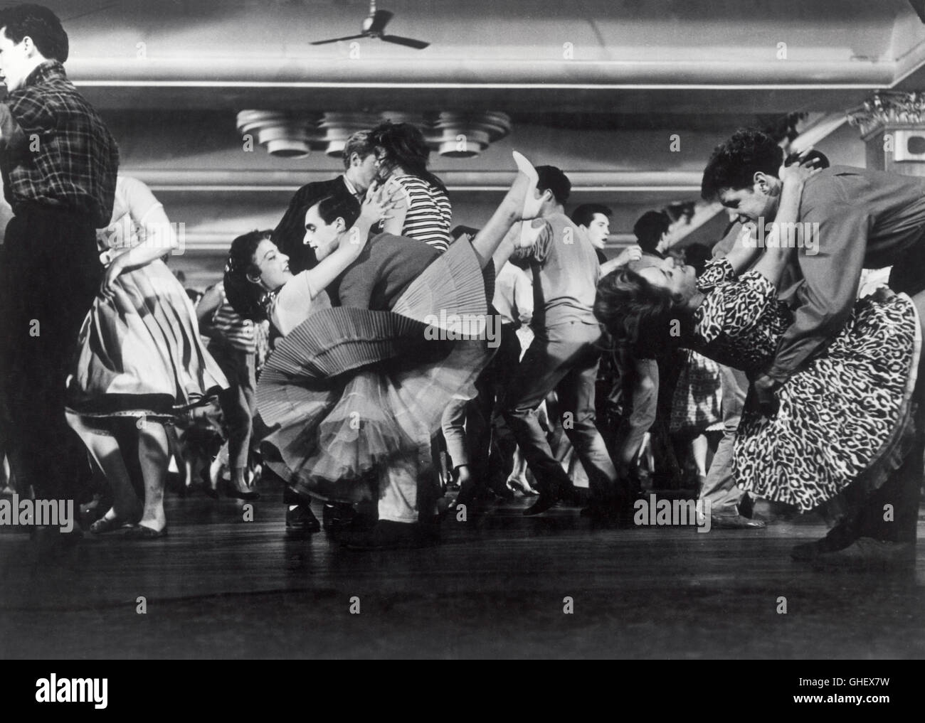 Rock n roll dancing 1950s hi-res stock photography and images - Alamy