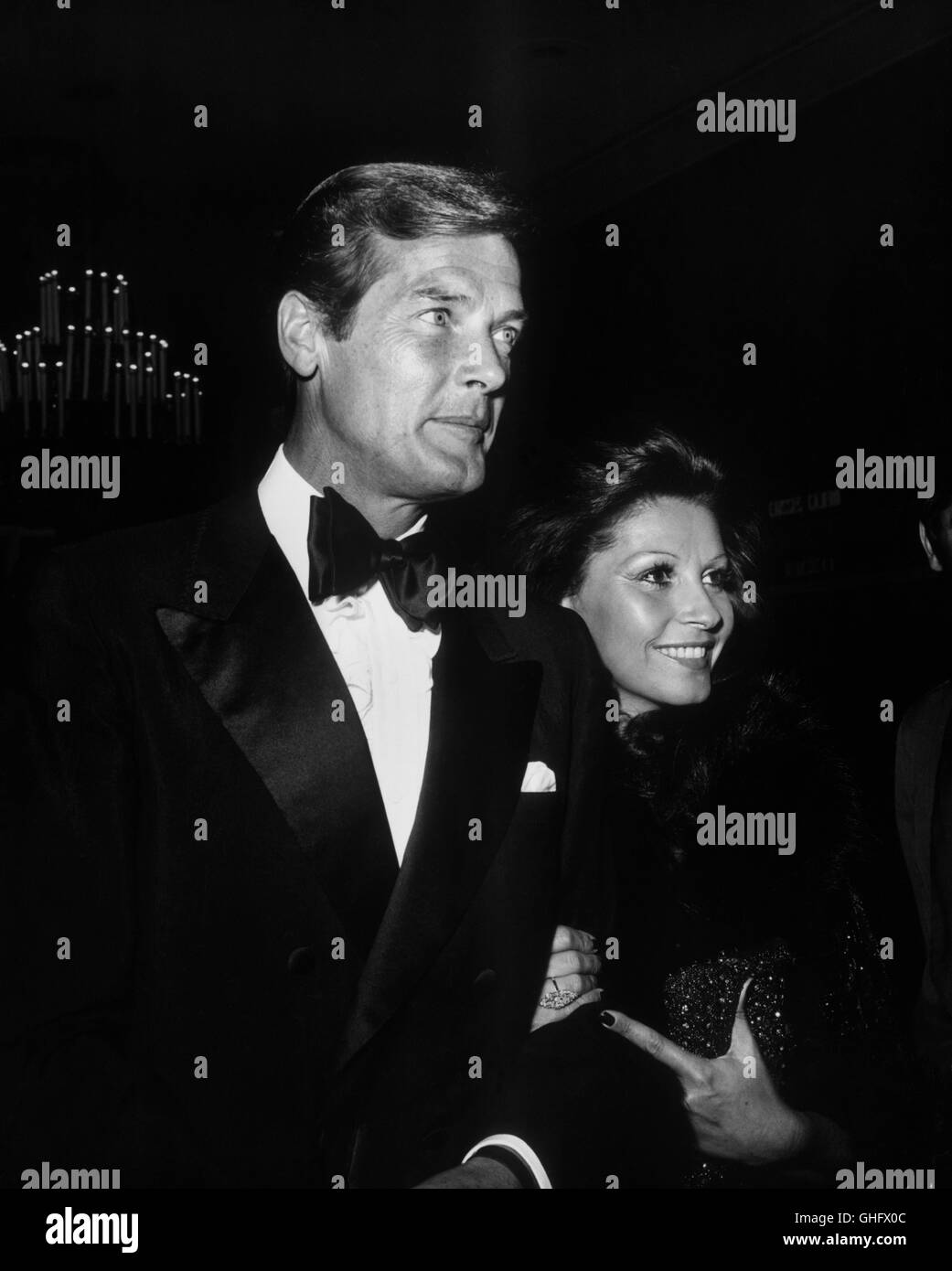 ROGER MOORE with wife Luisa Mattioli (1969 Stock Photo - Alamy