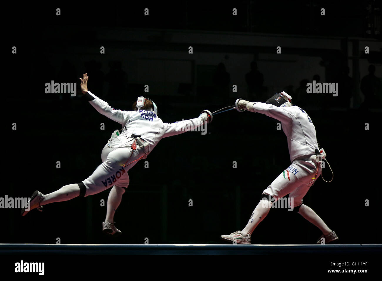 2016 olympics fencing gold medal hi-res stock photography and images ...