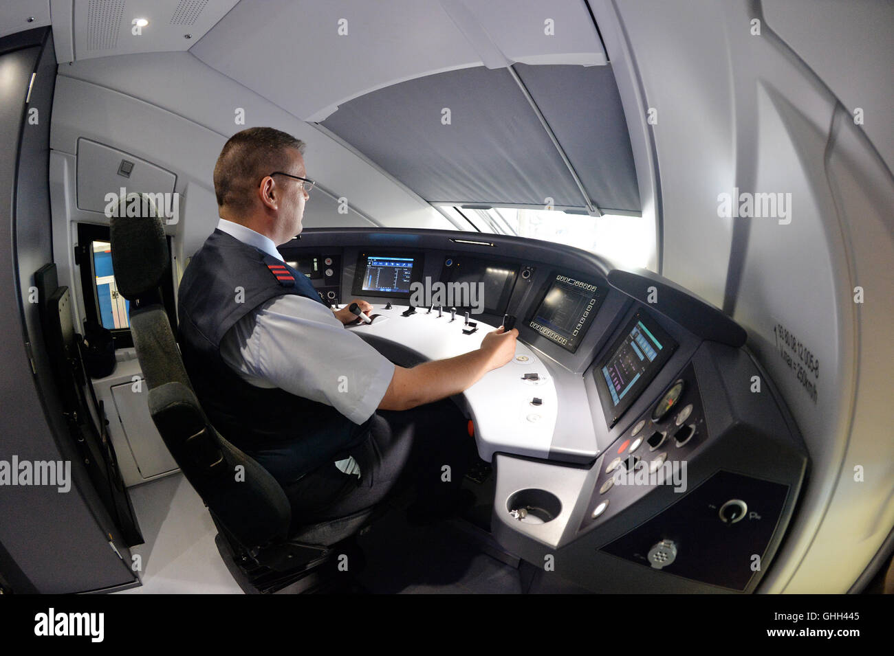 Berlin, Germany. 13th Sep, 2016. A train driver sitting in the driver's cabin of the new ICE train of the fourth generation at the Deutsche Bahn depot in Berlin, Germany, 13 September 2016. PHOTO: MAURIZIO GAMBARINI/dpa/Alamy Live News Stock Photo