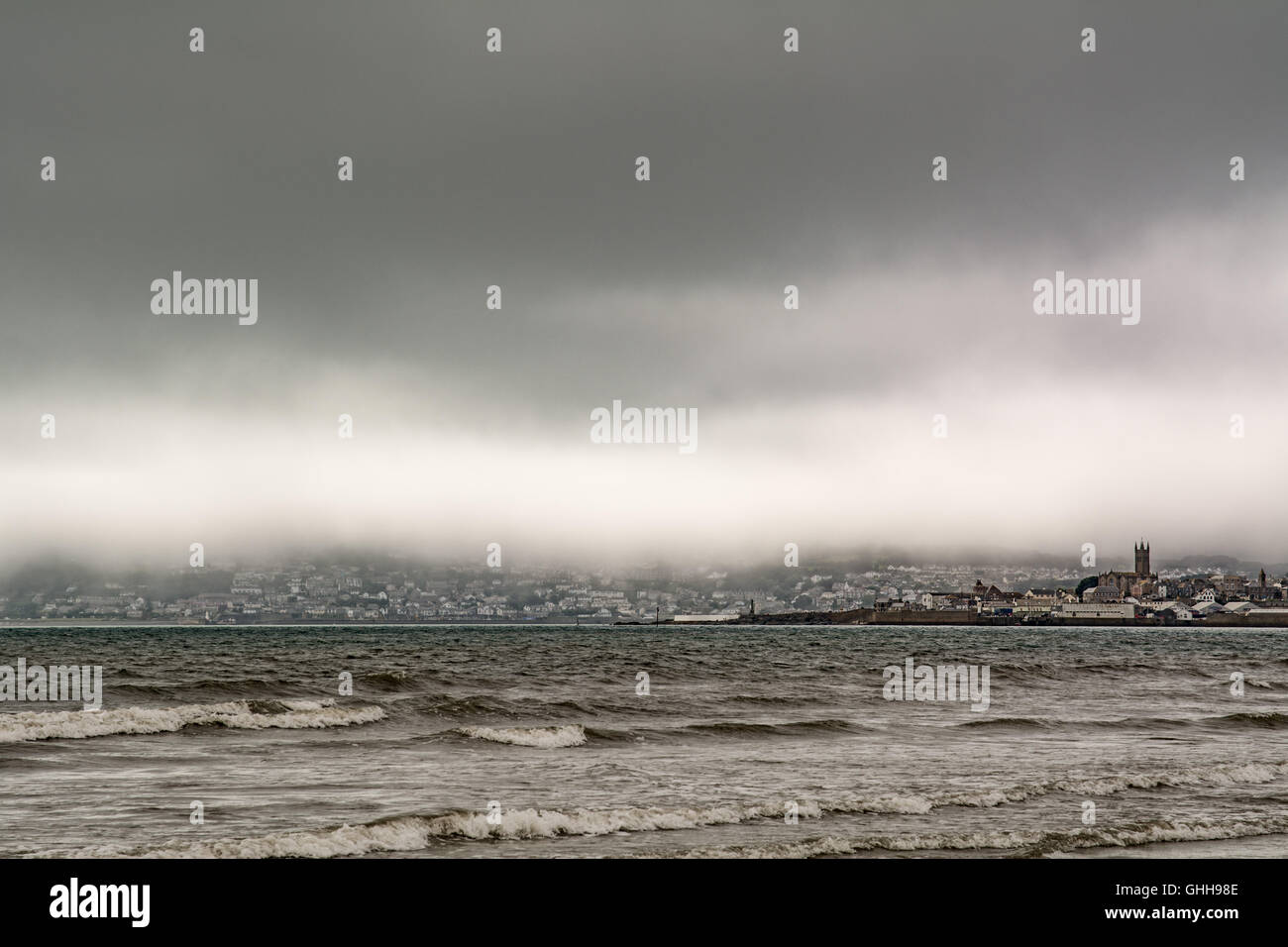 Penzance, Cornwall, UK. 28th September 2016. UK Weather. Thick mist hangs over south west Cornwall, with all flights to the Scilly Isles grounded due to the weather. Credit:  Simon Maycock/Alamy Live News Stock Photo