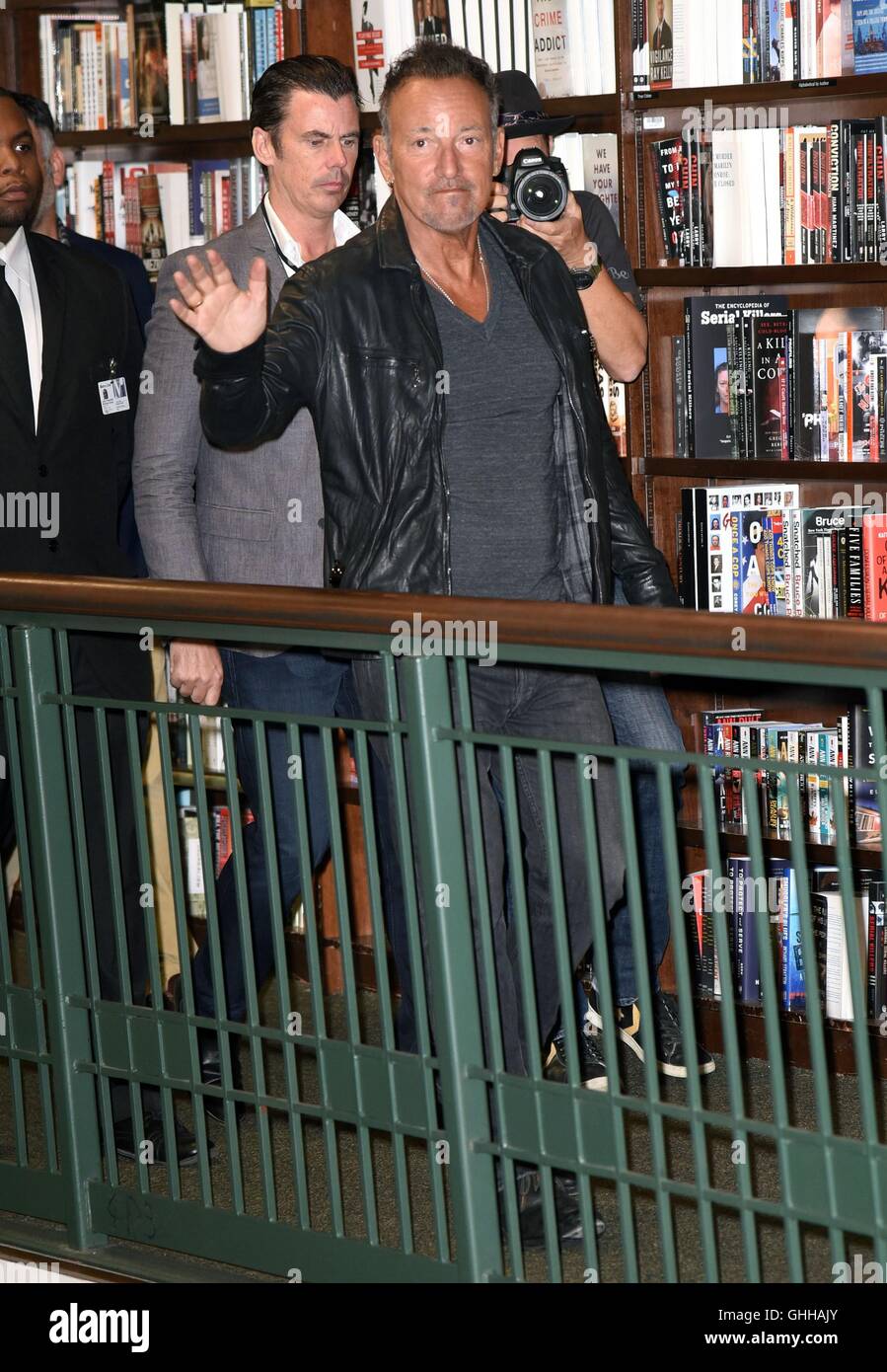 New York, NY, USA. 28th Sep, 2016. Bruce Springsteen at instore
