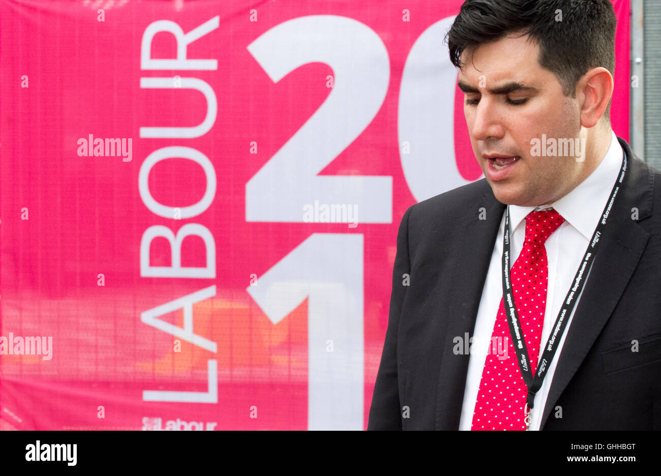 Liverpool, UK . 28th September, 2016. Final Day Labour Party Conference:   Richard Burgon MP, talks to loyal members & supporters after he leaves the final day of the Labour Party conference.  Richard Burgon is a British Labour Party politician who is the Member of Parliament for Leeds East. He is also the Shadow Secretary of State for Justice and Shadow Lord Chancellor.  Credit:  Cernan Elias/Alamy Live News Stock Photo