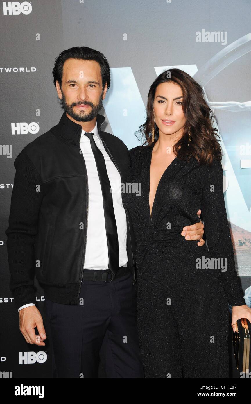 Mel fronckowiak hi-res stock photography and images - Alamy