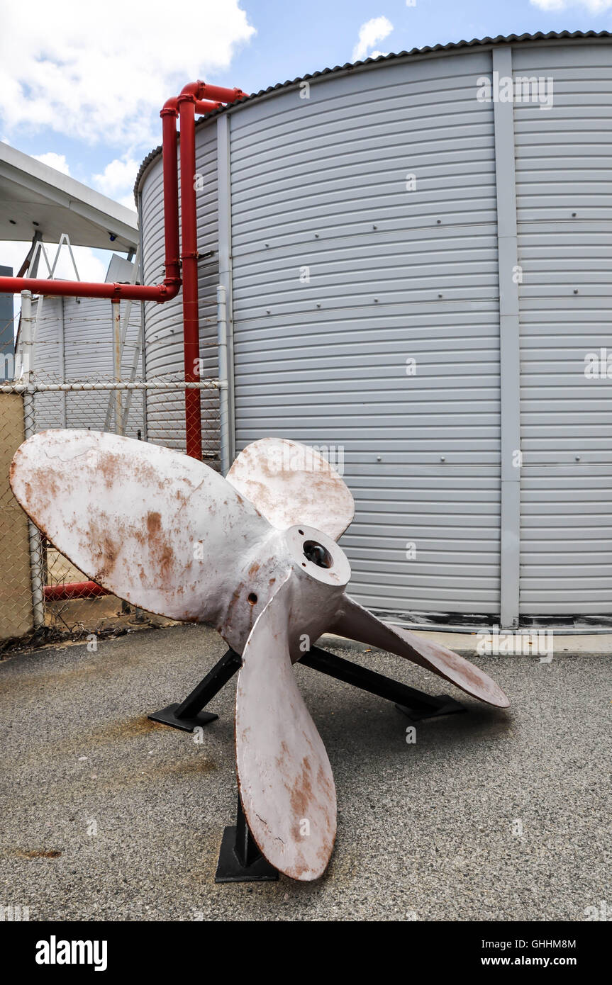 Submarine propeller hires stock photography and images Alamy