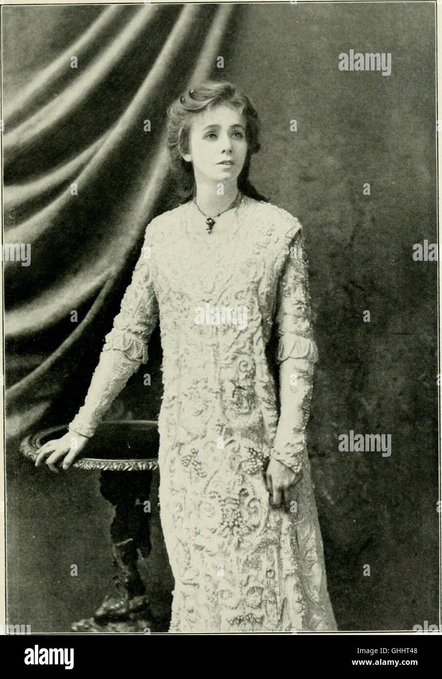 Maude Adams acting edition of Romeo and Juliet; (1899) Stock Photo