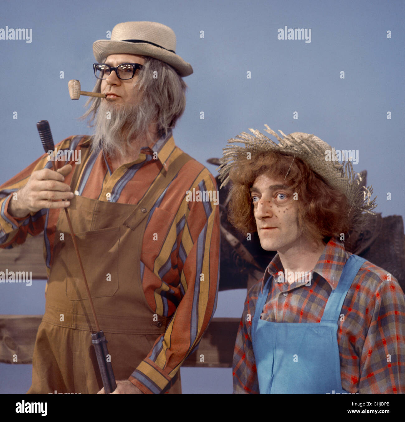 CHARLES NELSON REILLY and MARTY FELDMAN in TV-Comedy-Series 'Marty', 1968-1969. Regie: Roger Race Stock Photo