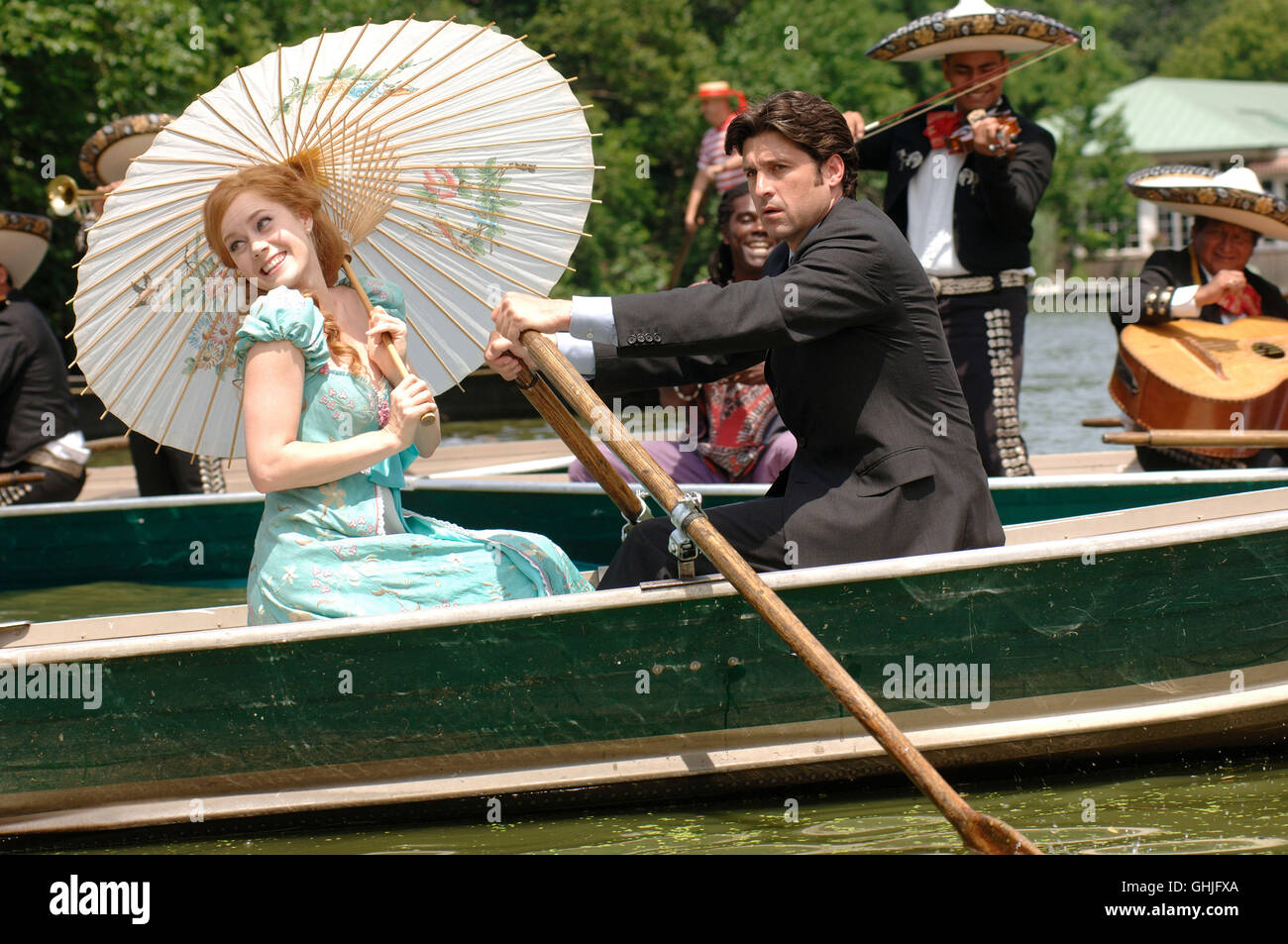 Verwunscht Princess Giselle AMY ADAMS and Robert Philip PATRICK DEMPSEY Regie Kevin Lima aka. Enchanted Stock Photo Alamy