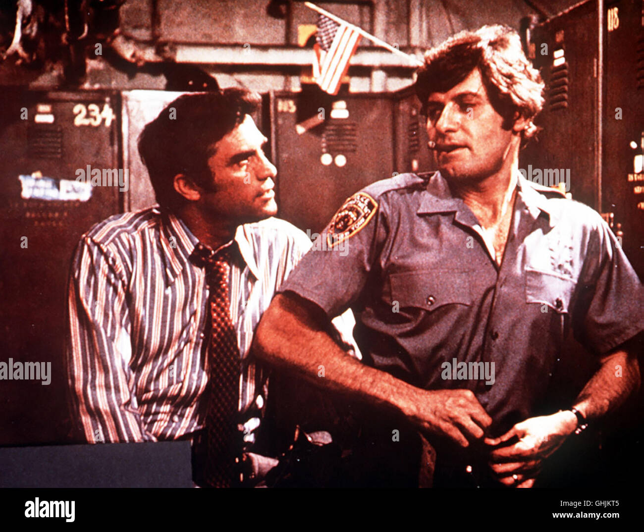 Die beiden Streifenpolizisten Tom (CLIFF GORMAN) und Joe (JOE BOLOGNA