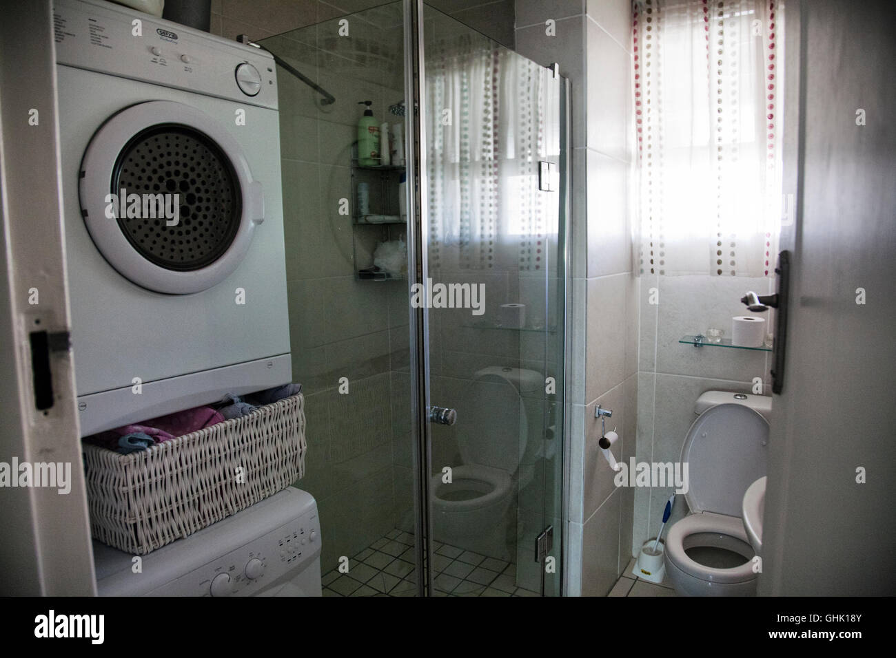 Shower Cubicle Stock Photos & Shower Cubicle Stock Images Alamy