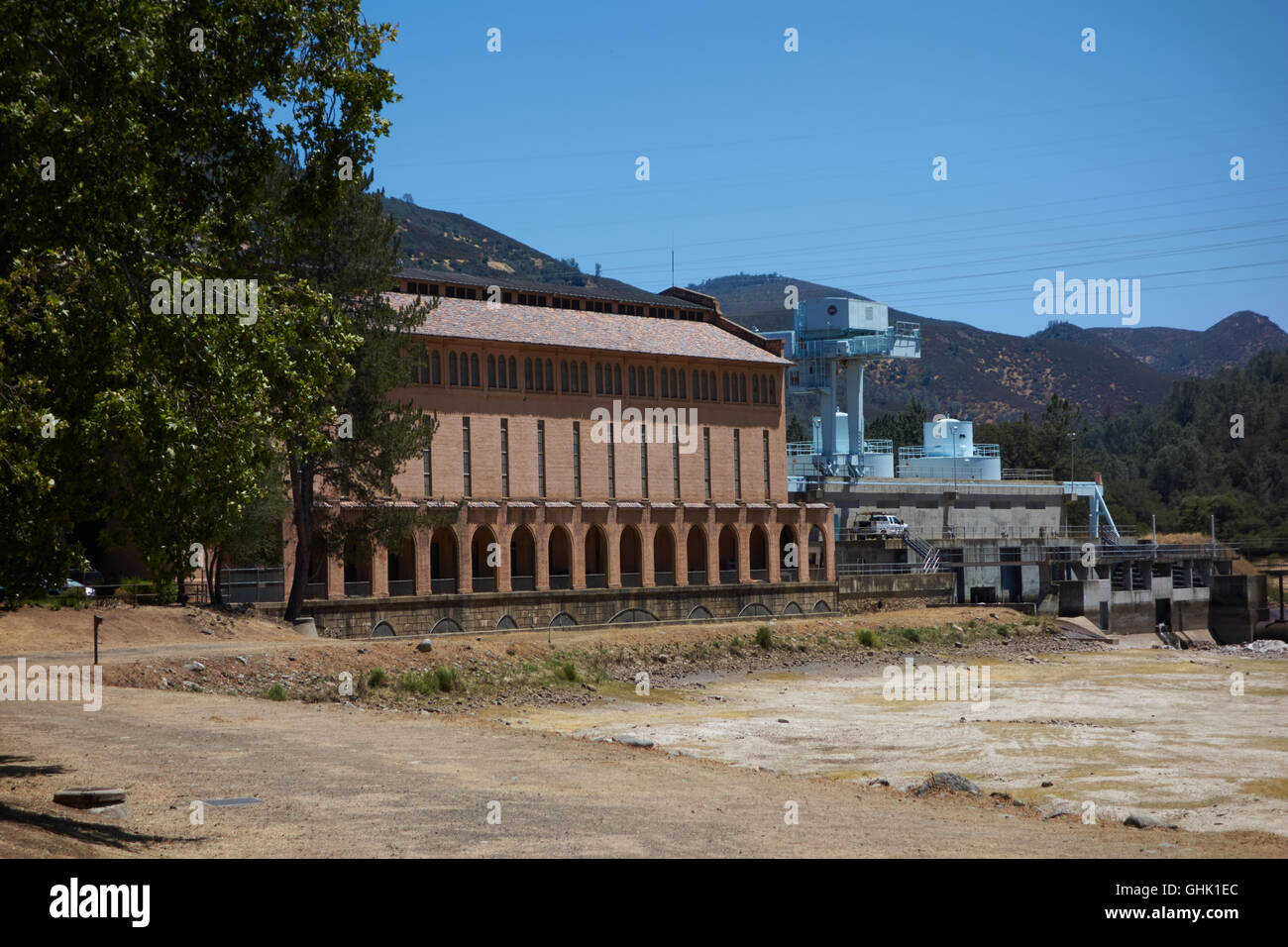 Empty reservoir. California USA Stock Photo Alamy