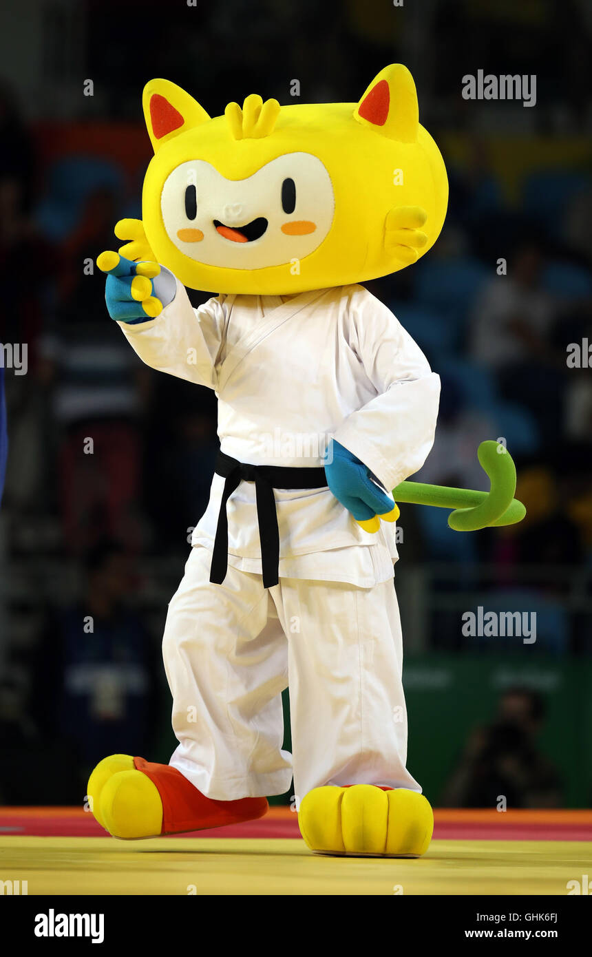 Olympic Mascot Vinicius During On The Fifth Day Of The Rio Olympics Games Brazil Stock Photo Alamy