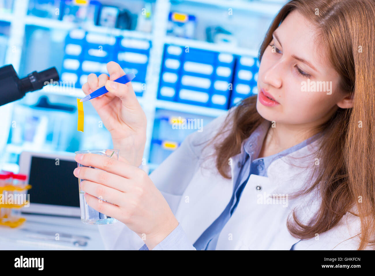 Food quality control hires stock photography and images Alamy
