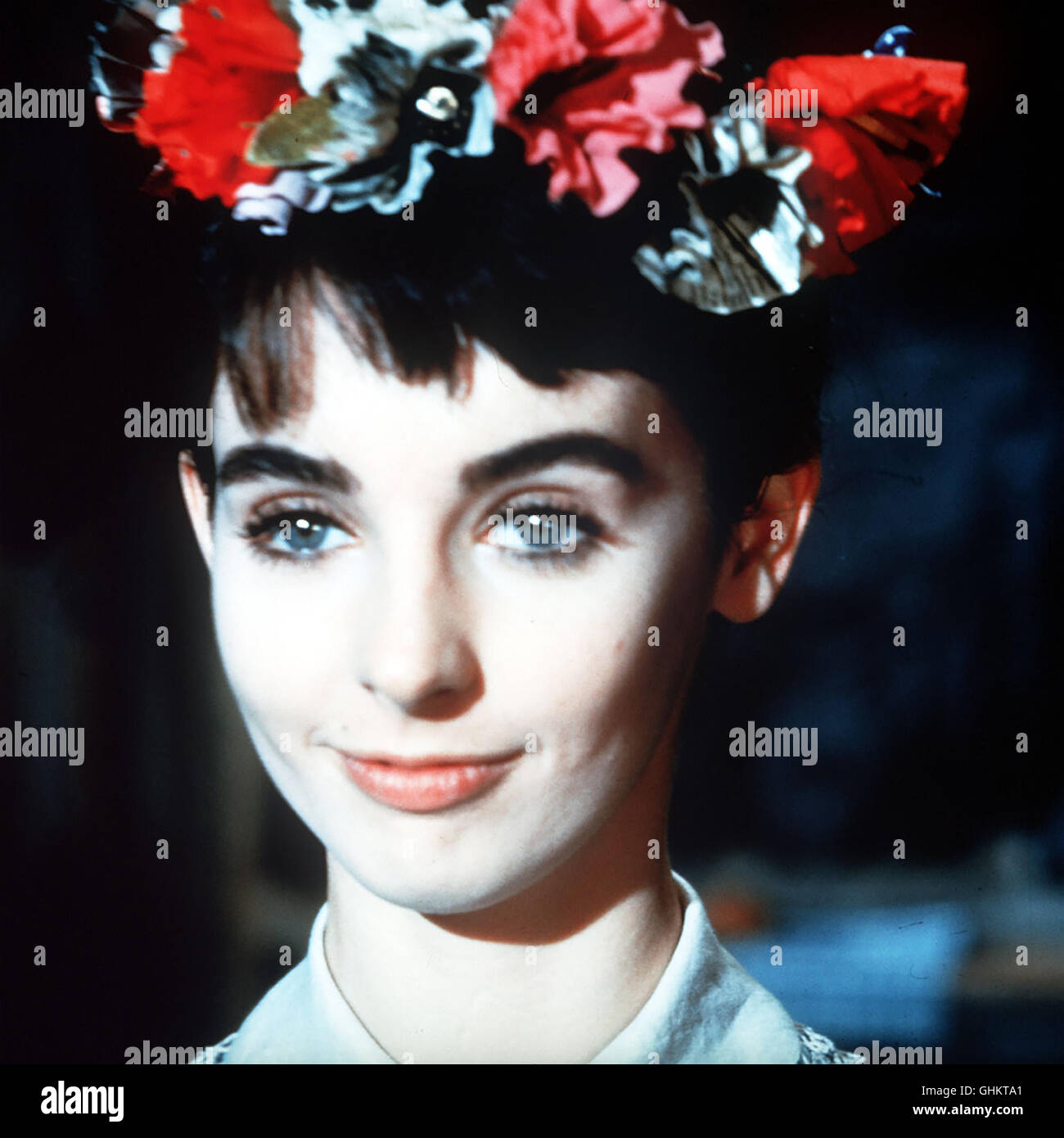 Anne Frank (MILLIE PERKINS) kam im März 1945 als Fünfzehnjährige im KZ