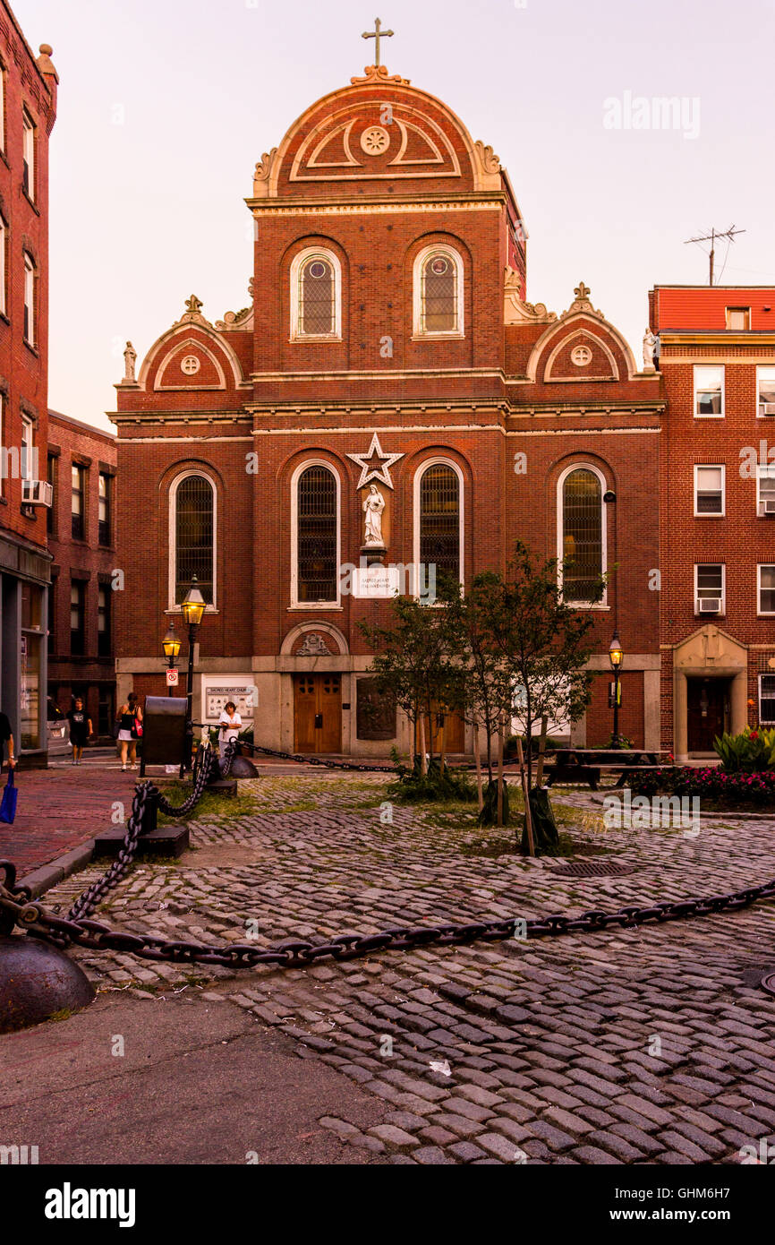 Sacred Heart Italian Church in North Square Park Boston, MA Stock Photo Alamy