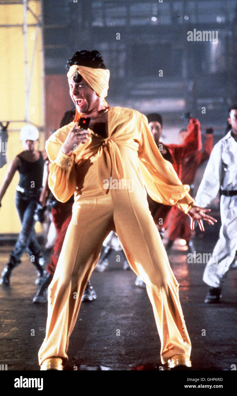 stay tuned - höllische spiele - Auch als breakdancender Prince-Verschnitt muß sich der fernsehsüchtige Roy (JOHN RITTER) bewähren. Regie: Peter Hyams aka. Stay Tuned Stock Photo