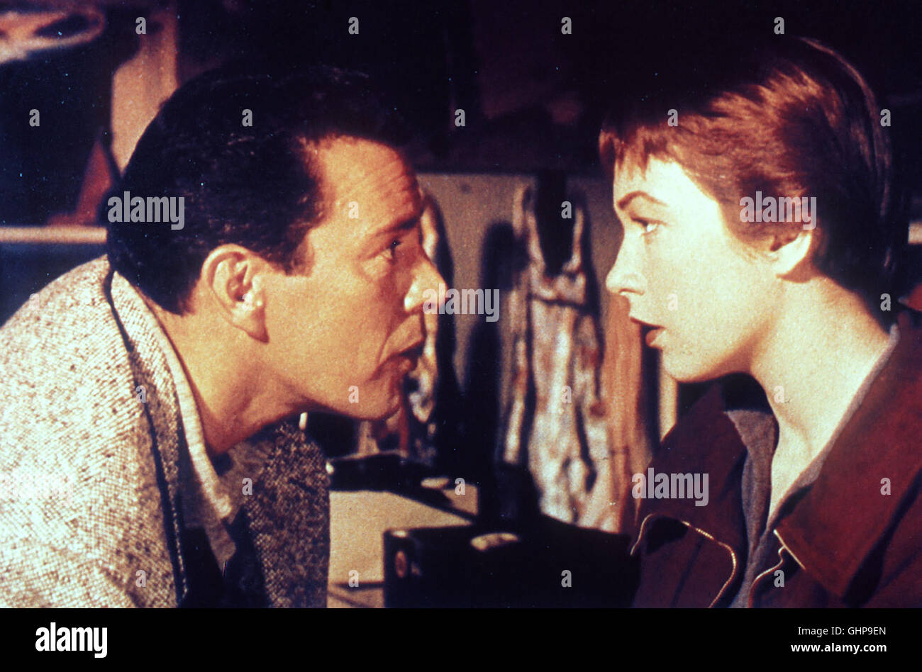 immer ärger mit harry - JOHN FORSYTHE - Sam Marlowe SHIRLEY MacLAINE - Jennifer Rogers Regie: Alfred Hitchcock aka. The Trouble With Harry Stock Photo