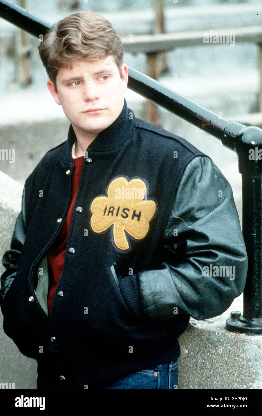Sean astin rudy hi-res stock photography and images - Alamy