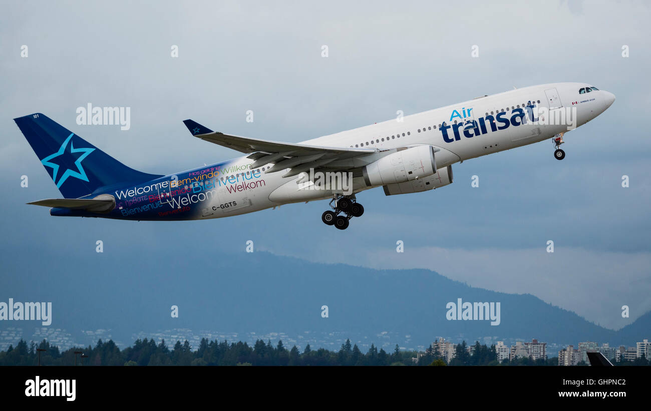 Air Transat plane airplane Airbus A330 airborne take off Canadian leisure low cost budget airline airlines Stock Photo