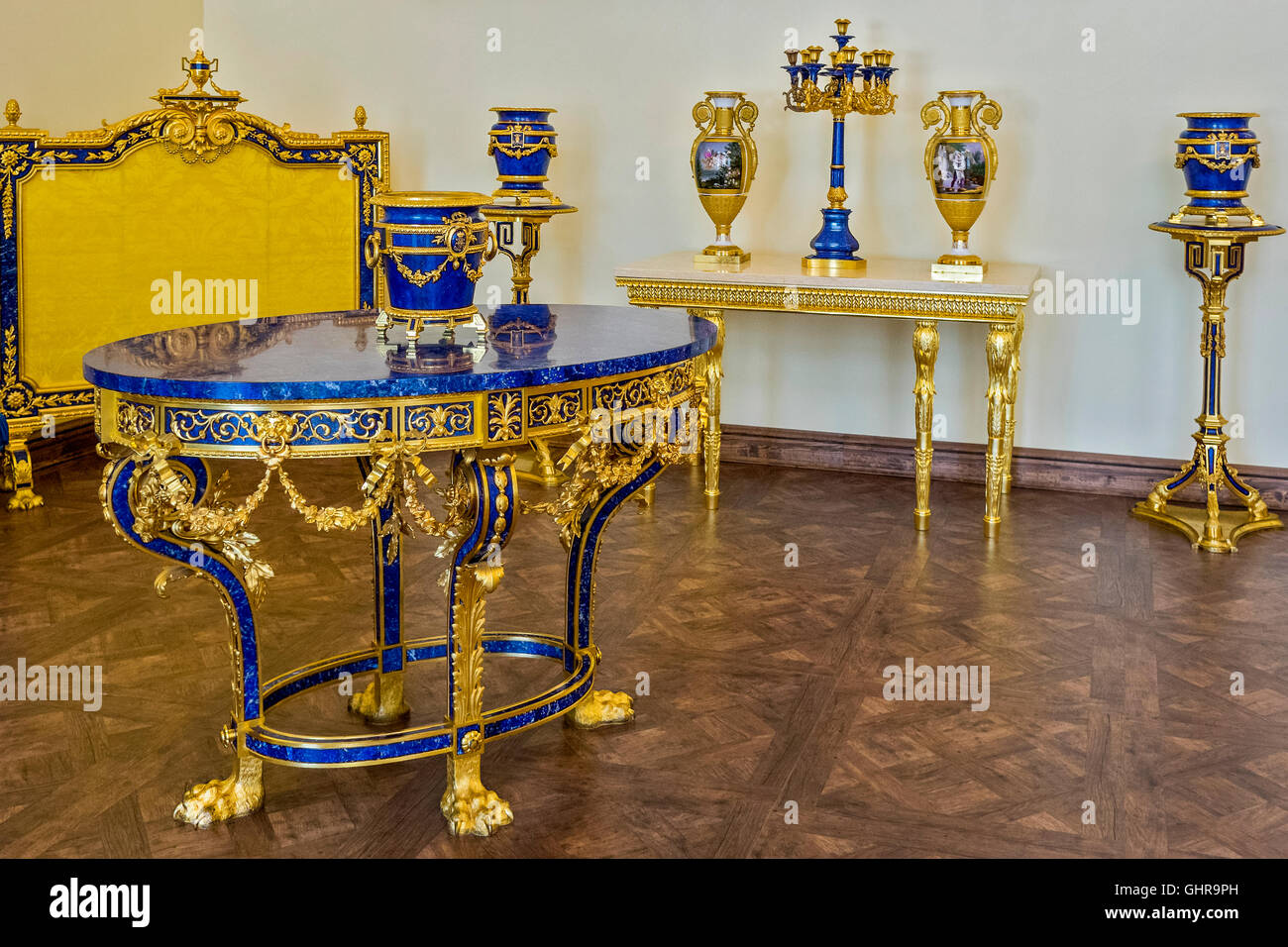 A Reception Room Catherine Palace Pushkin Saint Petersburg Russia Stock Photo