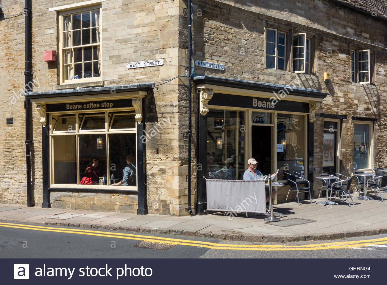 Corner Coffee Shop Stock Photos & Corner Coffee Shop Stock Images Alamy