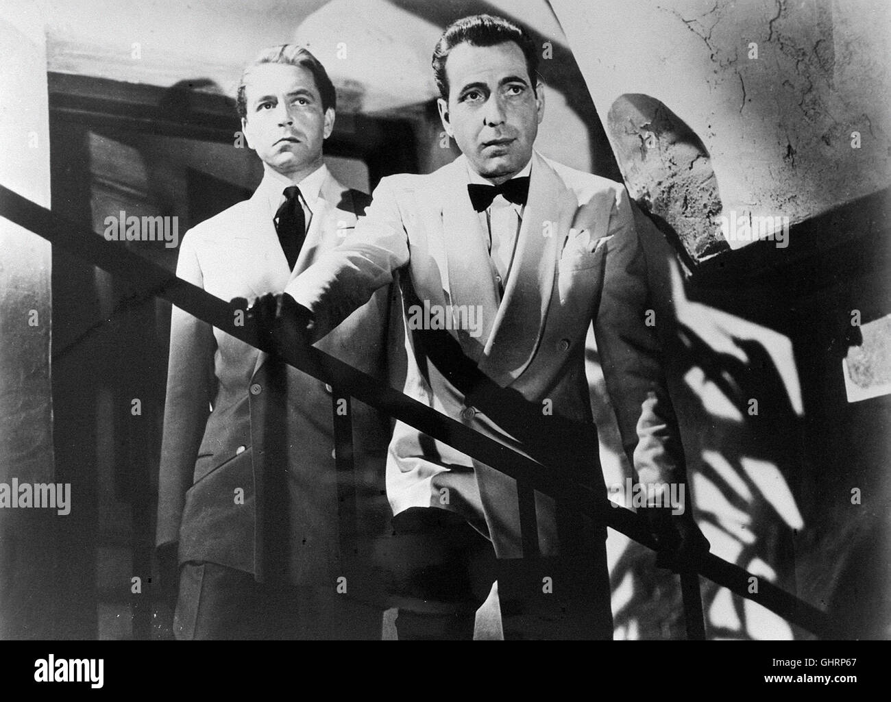CASABLANCA Szene mit HUMPHREY BOGART Regie: Michael Curtiz Stock Photo