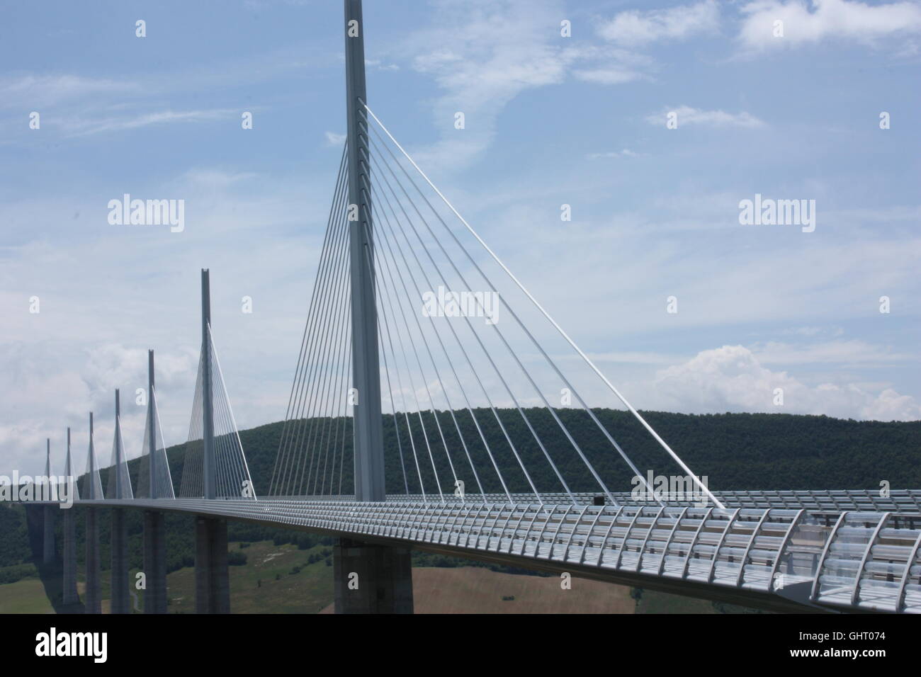 the-millau-viaduct-is-a-cable-stayed-bridge-that-spans-the-valley-of