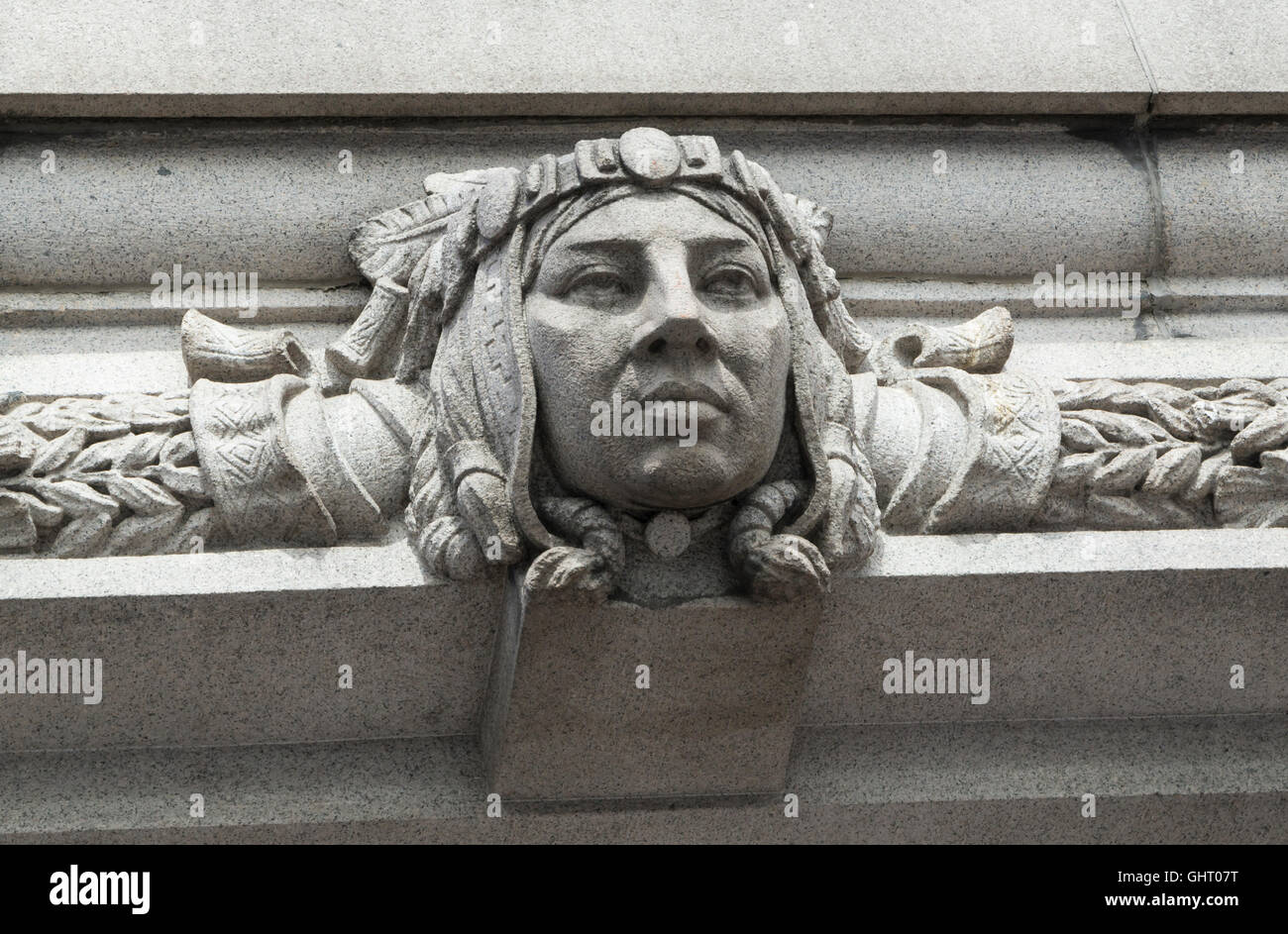 Native american sculpture us hires stock photography and images Alamy