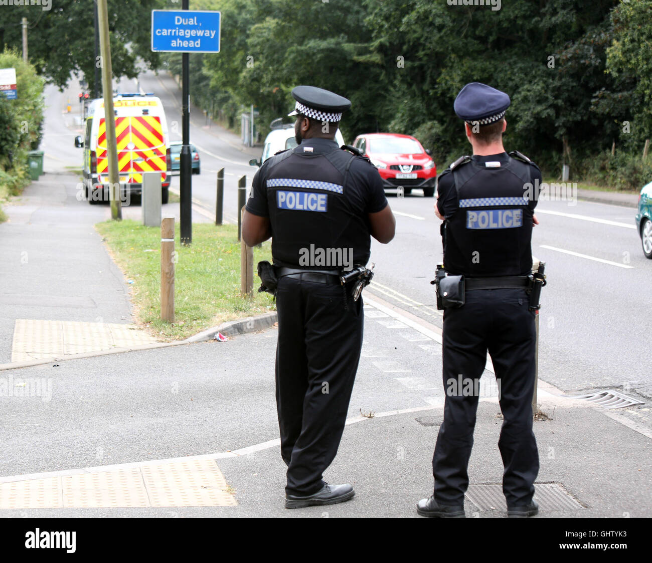 Southampton, Hampshire, UK. 11th August, 2016. Armed Stand off with Man