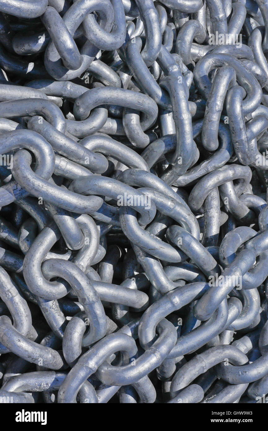 heavy steel chains Stock Photo Alamy