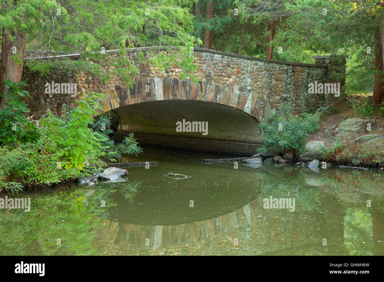 Rockwork bridge, Elizabeth Park, Hartford, Connecticut Stock Photo